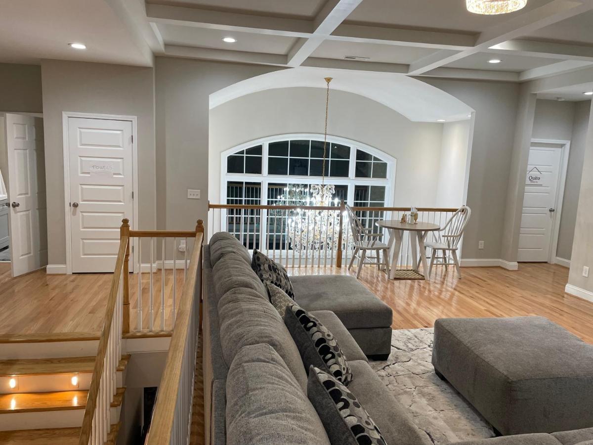 Apartmán La Casa Grande Hosting Whitsett Exteriér fotografie