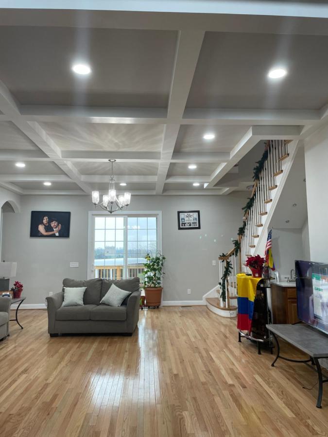 Apartmán La Casa Grande Hosting Whitsett Exteriér fotografie