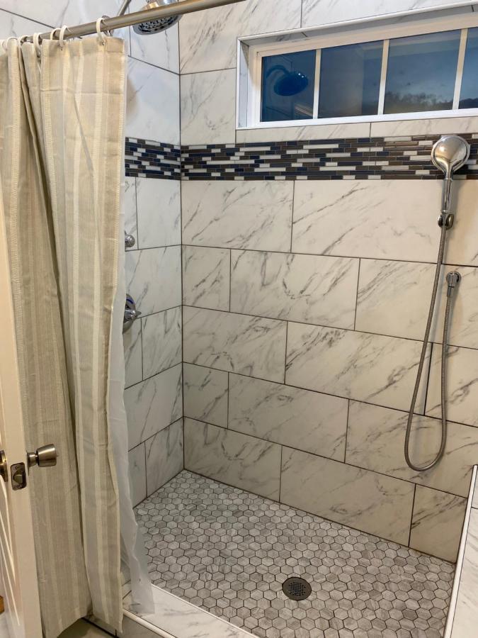 Apartmán La Casa Grande Hosting Whitsett Exteriér fotografie