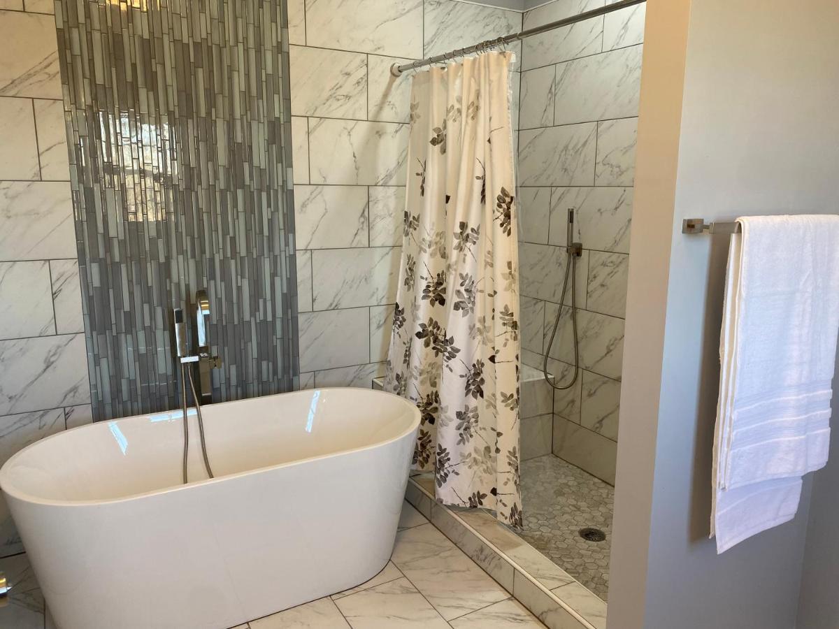 Apartmán La Casa Grande Hosting Whitsett Exteriér fotografie